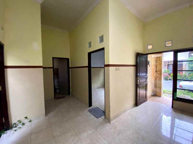 rumah cluster hanya 1 menit dari jakal km 10