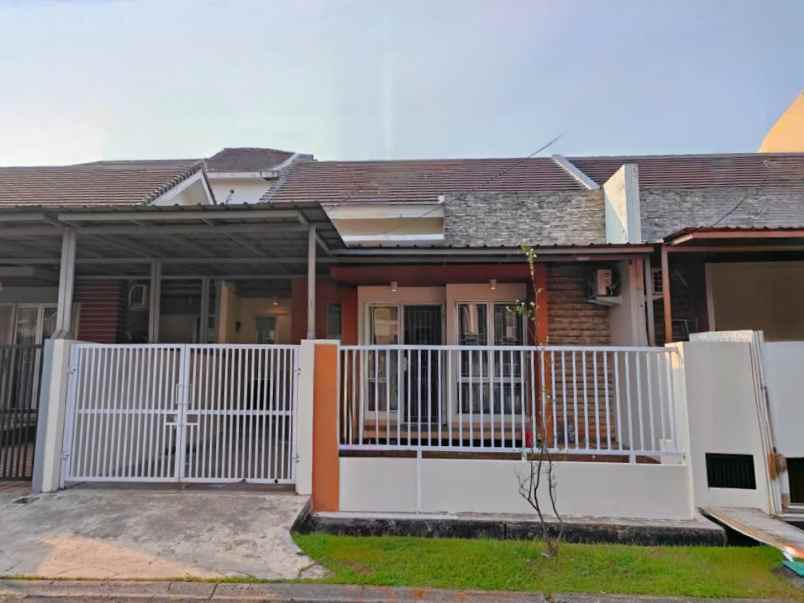 rumah cluster ifolia kota harapan indah bekasi
