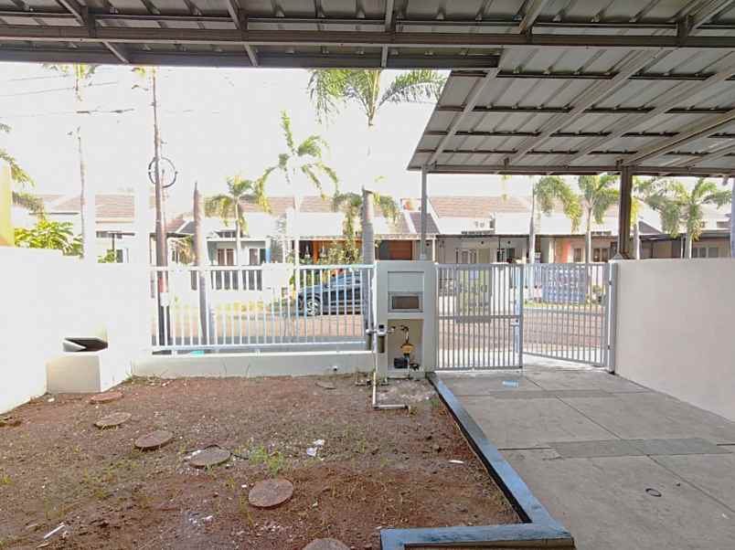 rumah cluster ifolia kota harapan indah bekasi