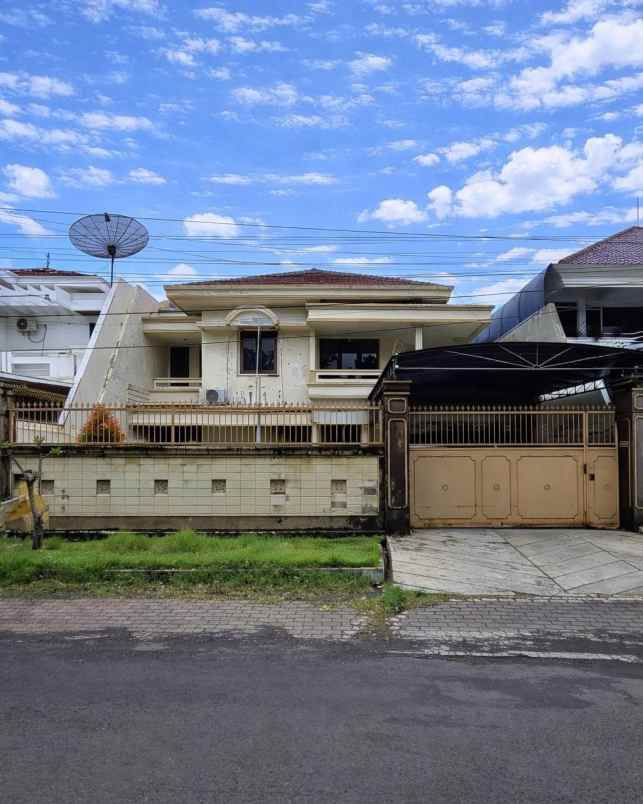 rumah dharmahusada indah strategis boulevard