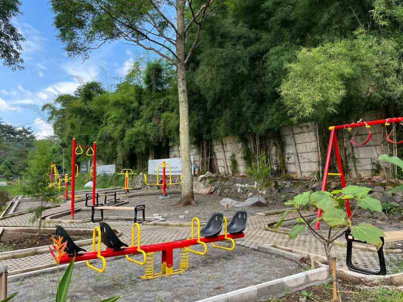 rumah di dago kota bandung