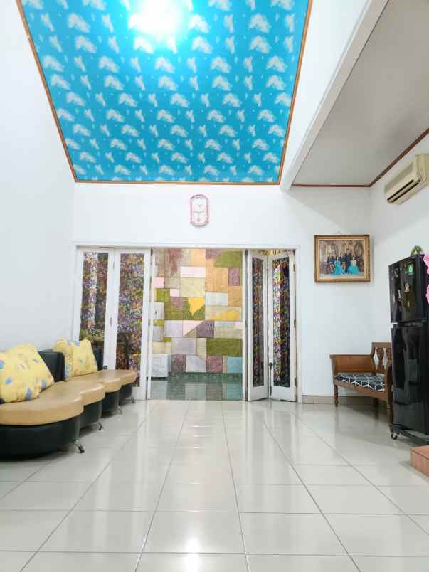 rumah di villa galaxy jakasetia bekasi selatan
