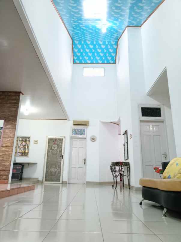 rumah di villa galaxy jakasetia bekasi selatan