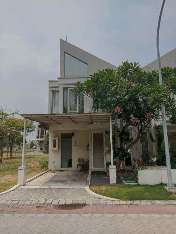 rumah dijual grand pakuwon adelaide surabaya barat