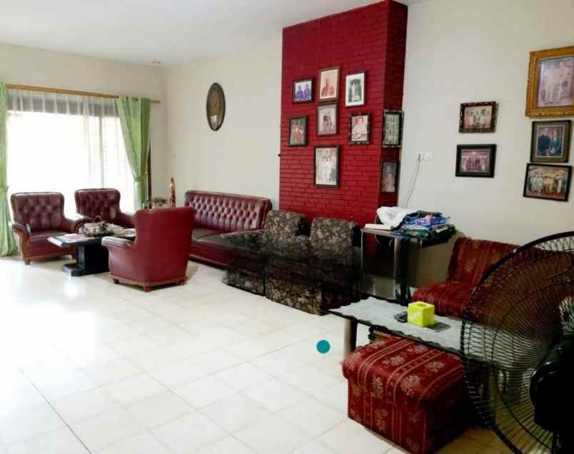 rumah dijual pucang asri gubeng surabaya timur