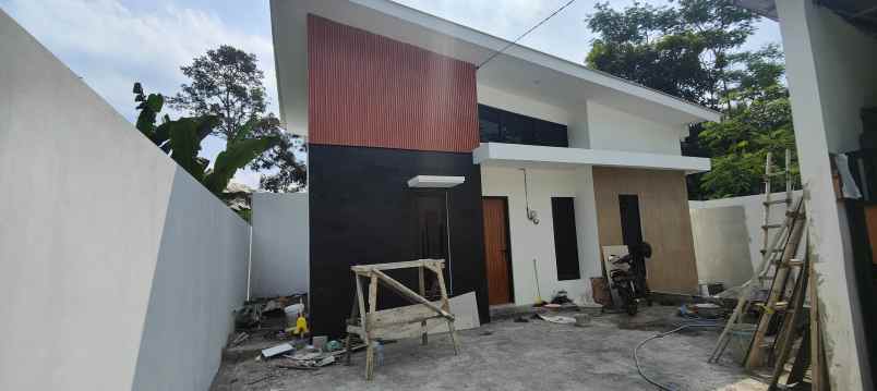 rumah estetik siap huni di sleman barat