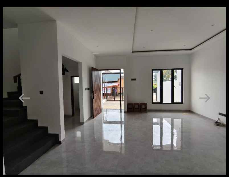 rumah gaya kekinian di setraduta bandung