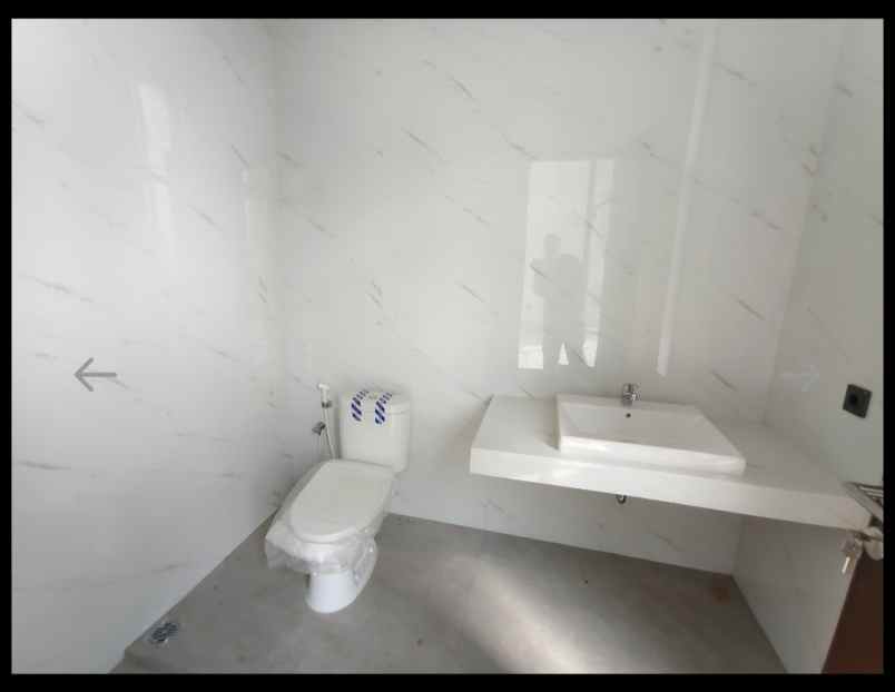 rumah gaya kekinian di setraduta bandung