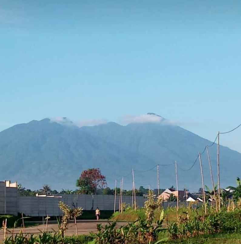 rumah gerbang perumahan di 0 km