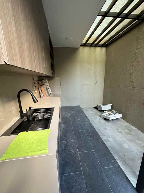 rumah greenlake blok cg