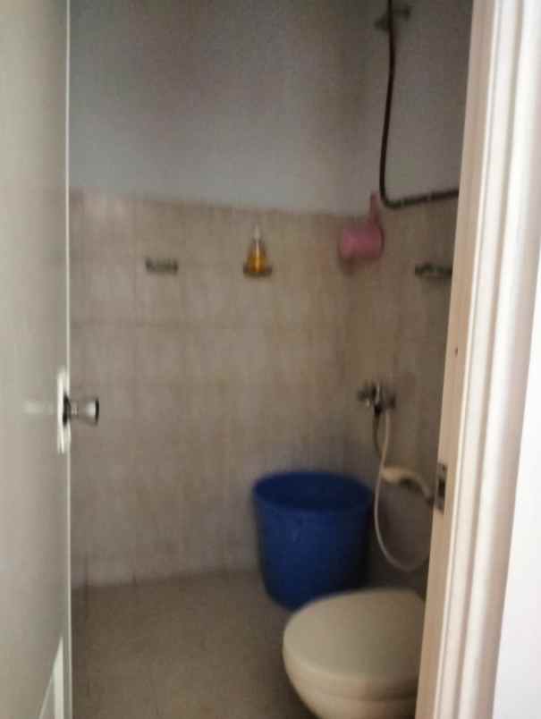 rumah hook asri di perum pamoyanan hijau kota bogor