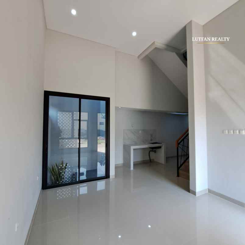 rumah jagakarsa dalam cluster dekat tol brigift