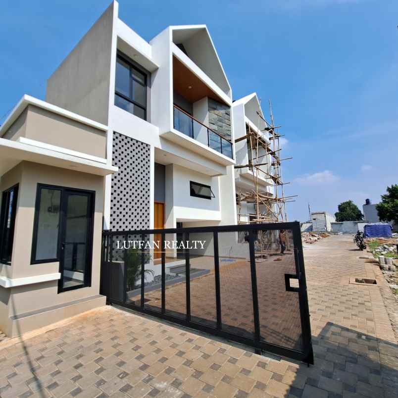 rumah jagakarsa dalam cluster dekat tol brigift