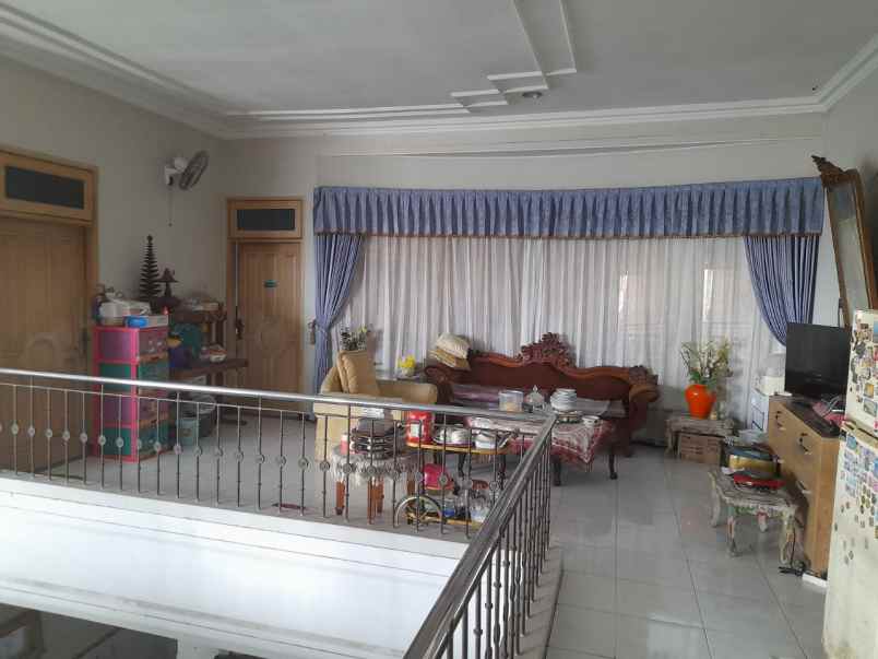 rumah jemursari selatan siap huni mewah
