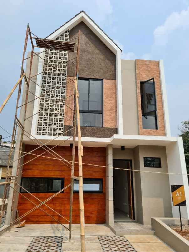 rumah jl belong sukatani