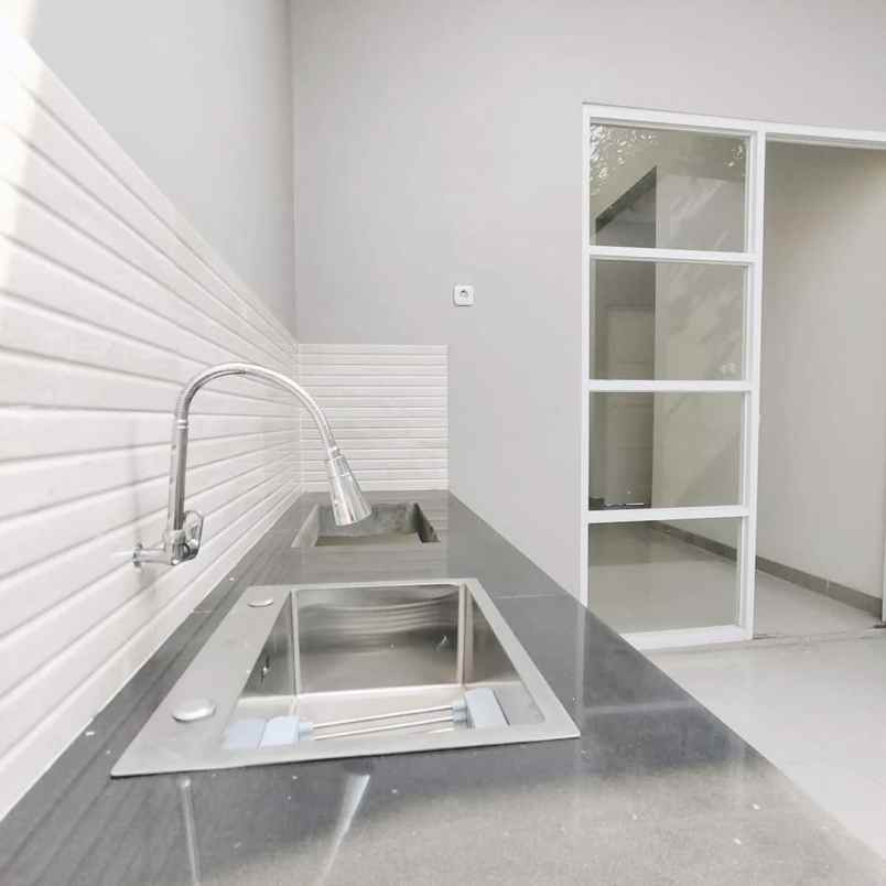 rumah jl haji emba bojong sari