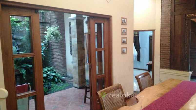 rumah jl salatiga semarang