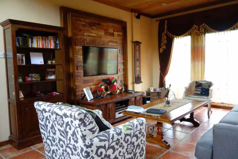 rumah jl salatiga semarang