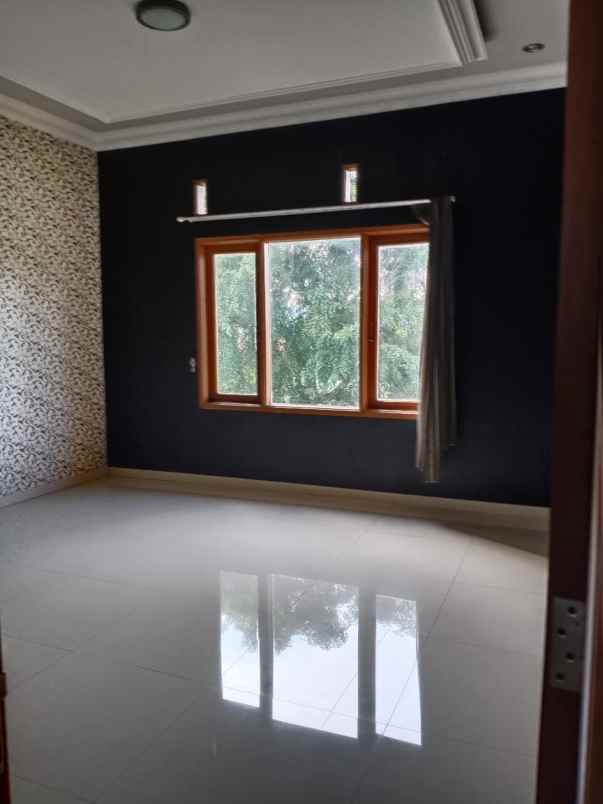 rumah kav marinir pondok kelapa