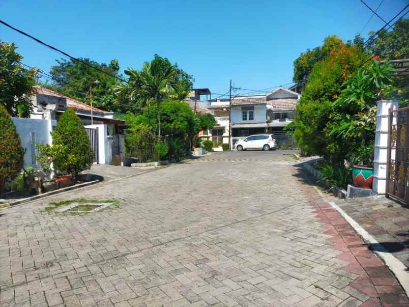 rumah manyar indah 2 lantai