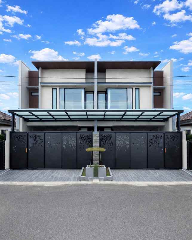 rumah manyar kertoadi new minimalis