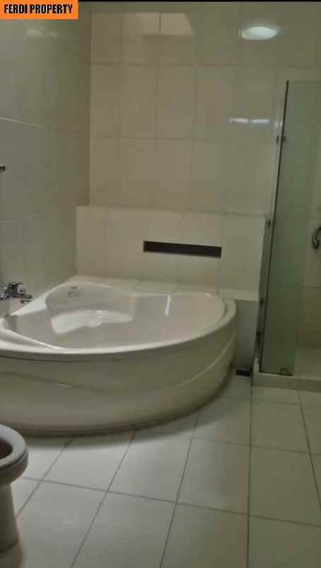 rumah mewah 3 lantai bulevard kota wisata cibubur