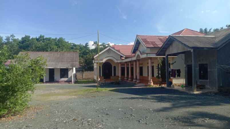 rumah mewah bonus ruko dan rumah kost