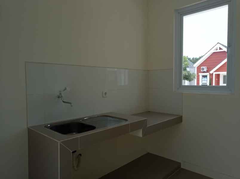 rumah mewah di dalam cluster bsb type pinewood