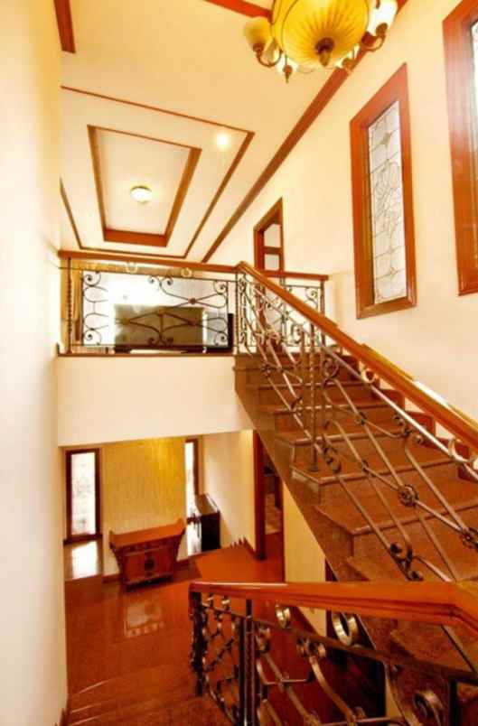 rumah mewah di jln ampera cilandak jakarta selatan