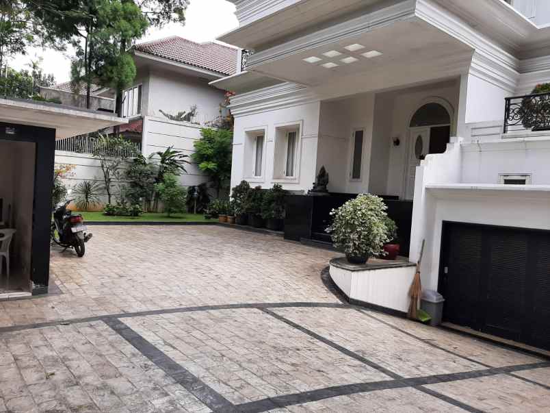 Rumah Mewah Di Wilayah Senayan Jakarta Selatan