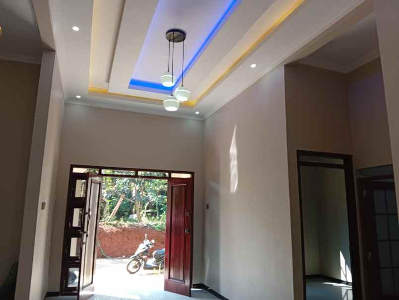 rumah mewah siap huni shm ready dekat kampus unnes