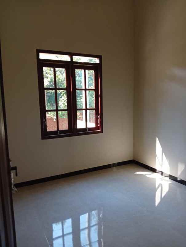 rumah mewah siap huni shm ready dekat kampus unnes