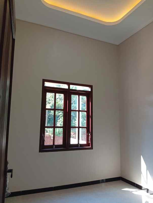 rumah mewah siap huni shm ready dekat kampus unnes