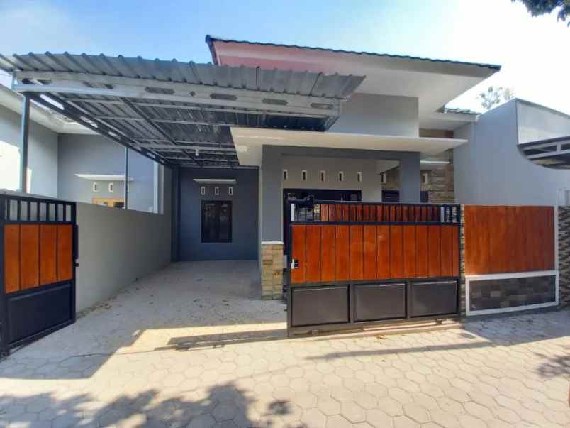 Rumah Modern Bisa Kpr Dekat Jogja Bay Di Ngemplak