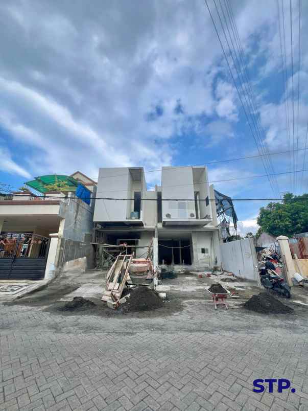 rumah modern di mojoarum dharmahusada new furnished