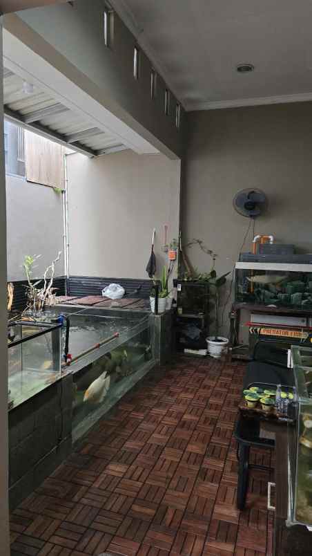 rumah modern hommy mahogany residence cibubur