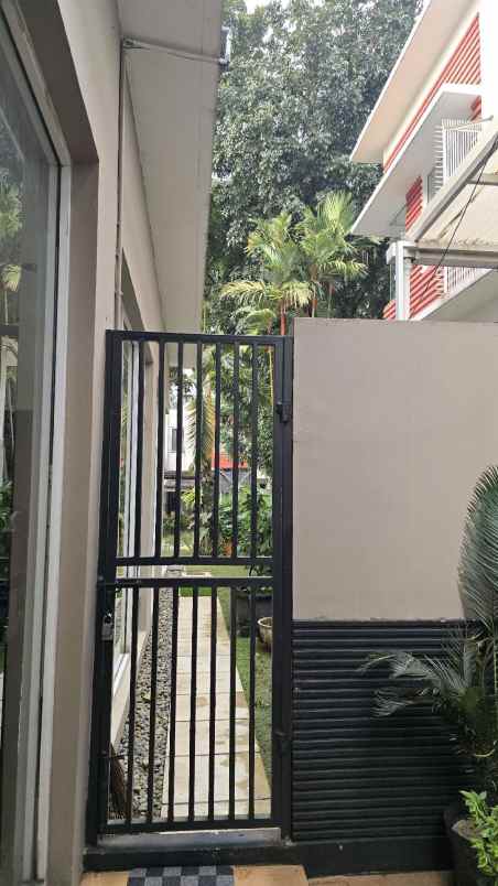 rumah modern hommy mahogany residence cibubur