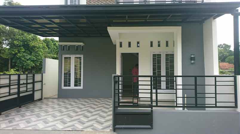rumah modern pekutan bayan purworejo