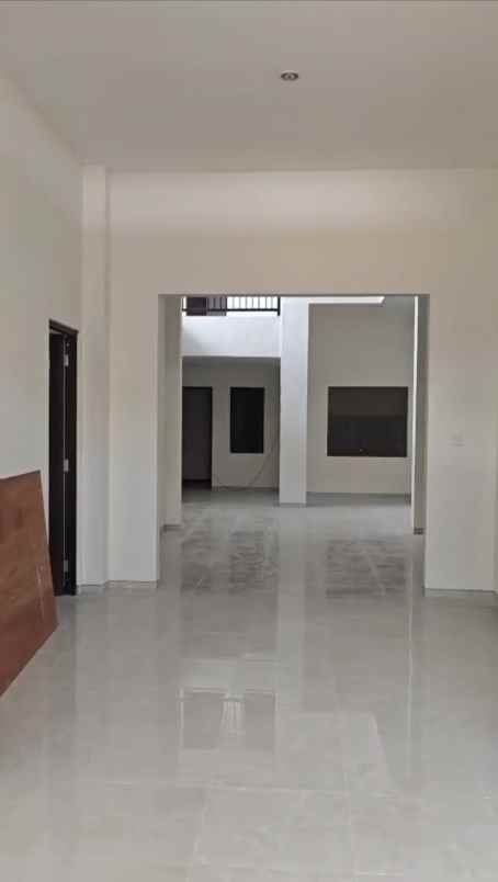 rumah ngagel jaya tengah