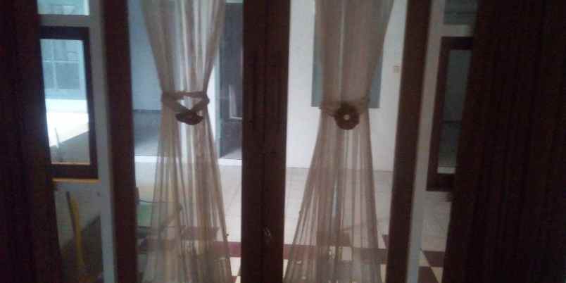 rumah ousponjolo semarang