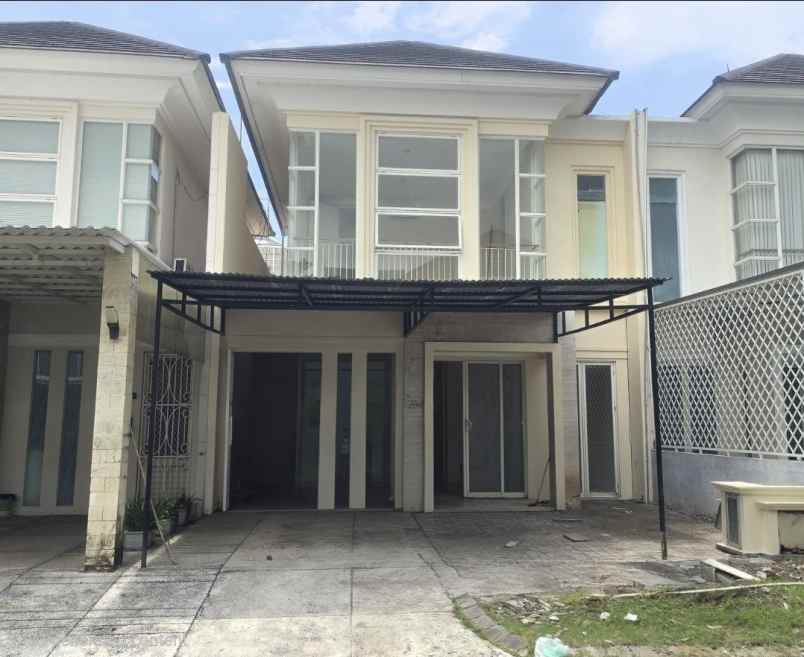 rumah pakuwon city imperial beach minimalis strategis