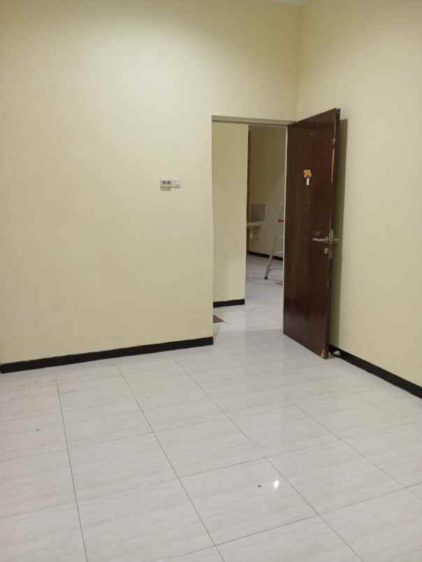 rumah pondok chandra hadap selatan
