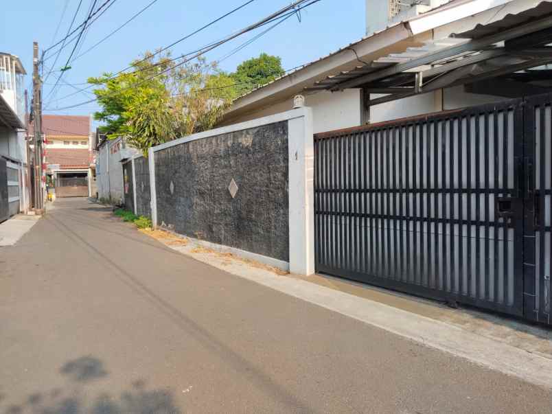 rumah premium cipinang elok 4 kt jalan lebar 12 meter