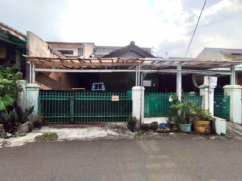 rumah pribadi dijual cepat area strategis