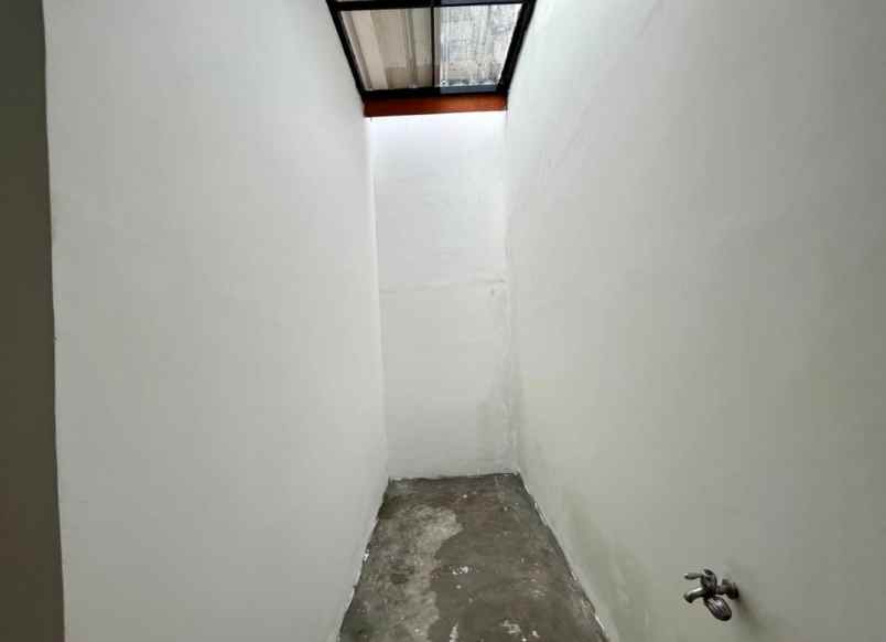 rumah renovasi siap huni di cendana residence pamulang