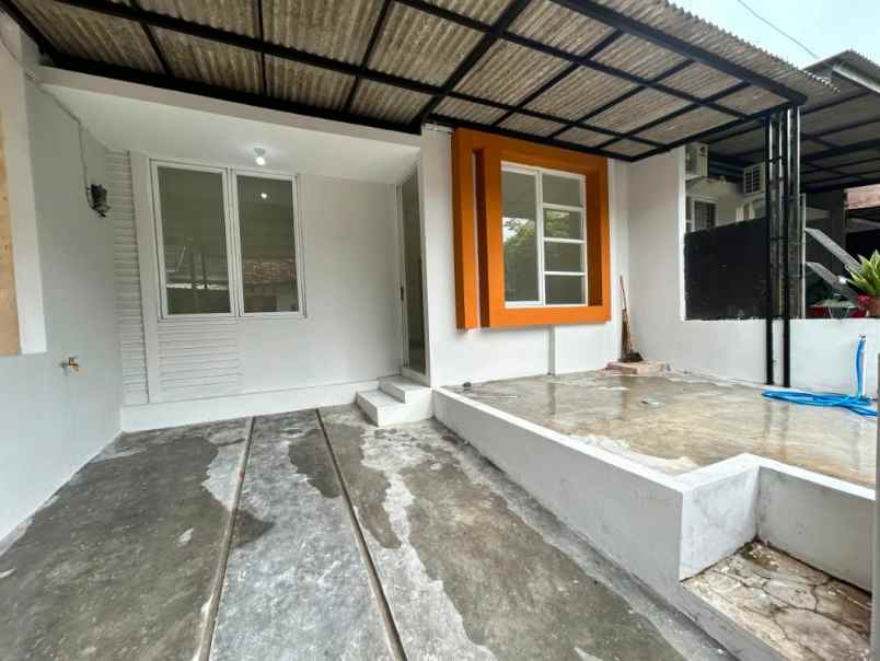 rumah renovasi siap huni di cendana residence pamulang