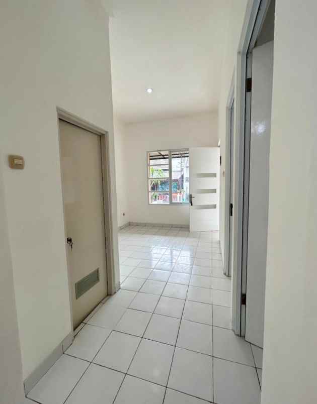 rumah renovasi siap huni di cendana residence pamulang