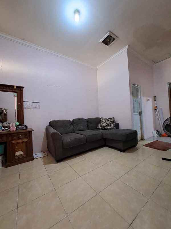 rumah second murah siap huni dikav ui tanah baru depok