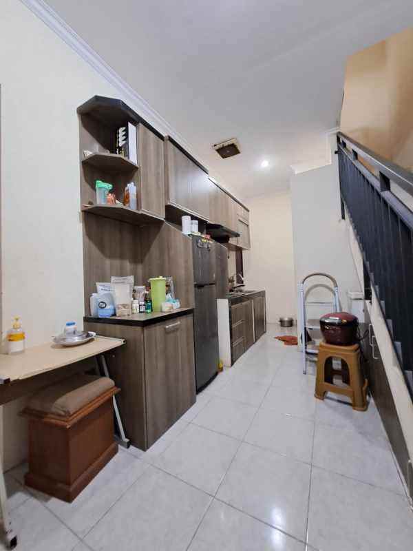 rumah second murah siap huni dikav ui tanah baru depok