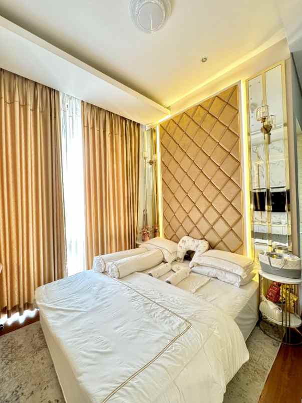 rumah secondary siap huni dalam cluster di kota wisata